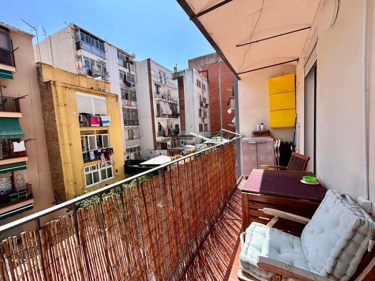 Appartamento Apartamento Tranquilo Y Del Barrio Barcellona Esterno foto